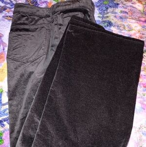 Very nice Chico's Flared Black Velvet Jeans Size 1.5 Size 10 Petite